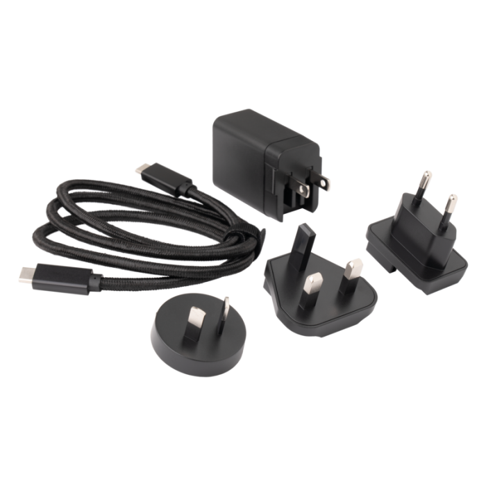 Зарядний комплект USB-C потужністю 30 Вт з міжнародними адаптерами 32135